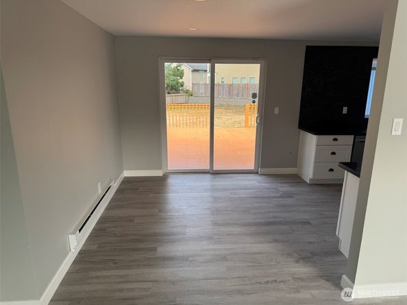 14616 Ash Way, Lynnwood WA 98087