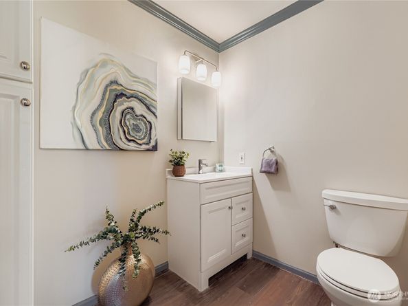 1526 NW 58th Street 202, Seattle WA 98107