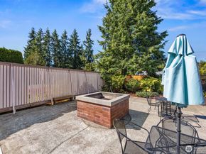 24837 13th Avenue S, Des Moines WA 98198