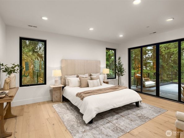 17720 SE 63rd Place, Bellevue WA 98006