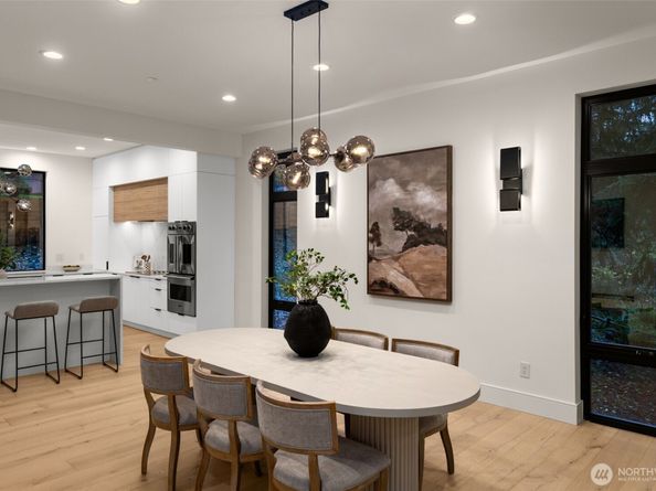 17720 SE 63rd Place, Bellevue WA 98006
