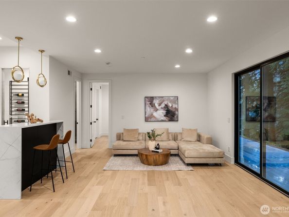 17720 SE 63rd Place, Bellevue WA 98006