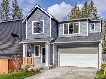 102 NE Shadowhawk Lane