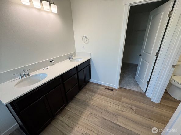 1972 NW Meadowview Drive 4, Poulsbo WA 98370