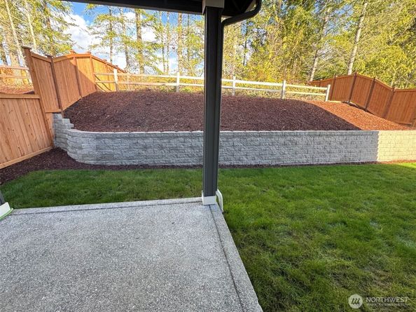 1972 NW Meadowview Drive 4, Poulsbo WA 98370