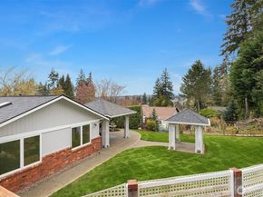 405 240th Street SW, Bothell WA 98021