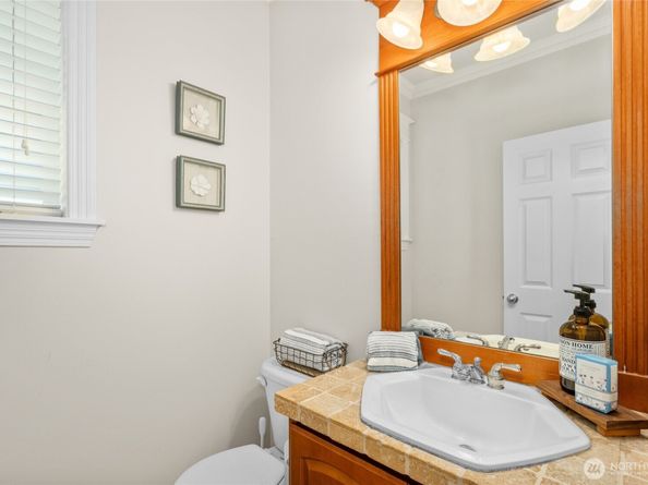 13665 NE 203rd Street, Woodinville WA 98072