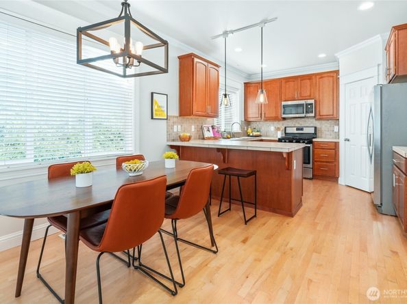 13665 NE 203rd Street, Woodinville WA 98072