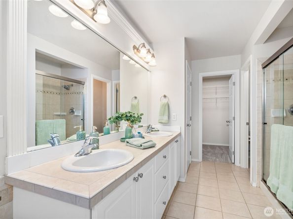 13665 NE 203rd Street, Woodinville WA 98072
