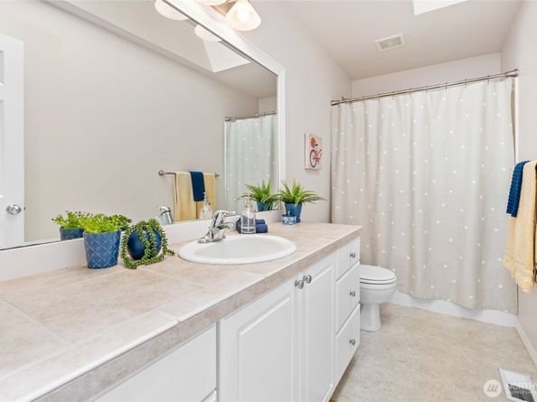 13665 NE 203rd Street, Woodinville WA 98072