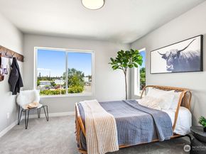 15726 40TH Avenue W C1, Lynnwood WA 98087