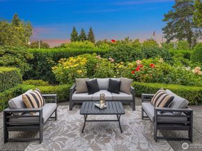 2720 W Galer Street, Seattle WA 98199