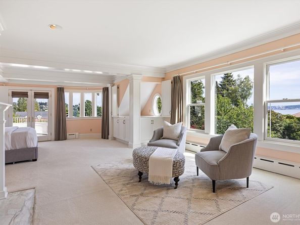 2720 W Galer Street, Seattle WA 98199