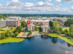 13229 Linden Avenue N 402B, Seattle WA 98133