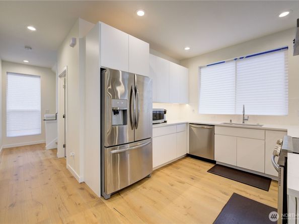 14012 Midvale Avenue N, Seattle WA 98133