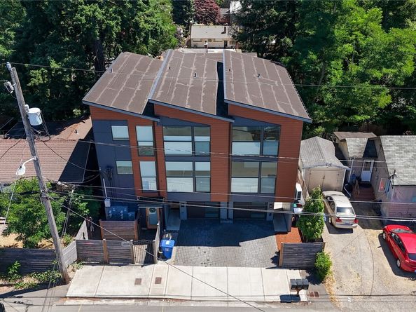 14012 Midvale Avenue N, Seattle WA 98133