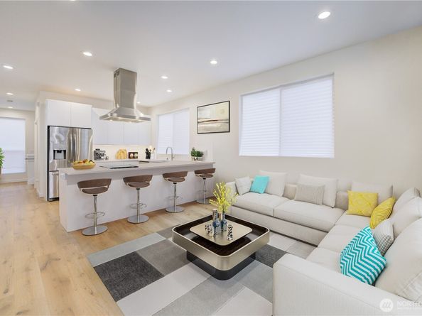 14012 Midvale Avenue N, Seattle WA 98133