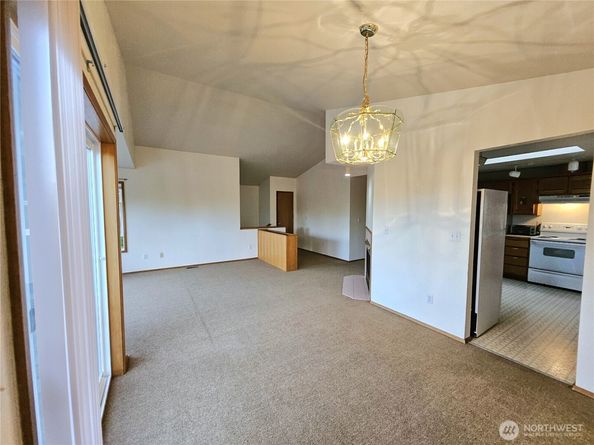 8803 15th Avenue NE, Seattle WA 98115