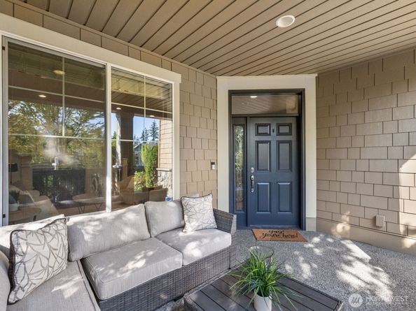 10909 243rd Avenue NE, Redmond WA 98053