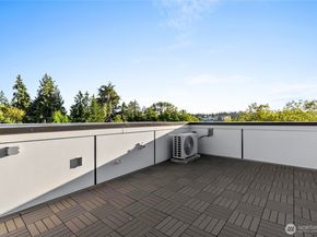 12512 35th Avenue NE B, Seattle WA 98125
