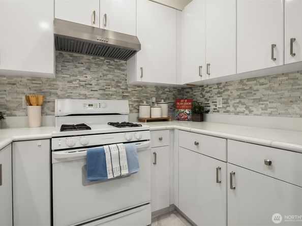 5003 Lake Avenue S B, Renton WA 98055