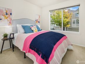 5003 Lake Avenue S B, Renton WA 98055