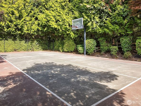 5003 Lake Avenue S B, Renton WA 98055