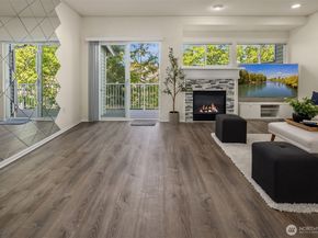 5003 Lake Avenue S B, Renton WA 98055