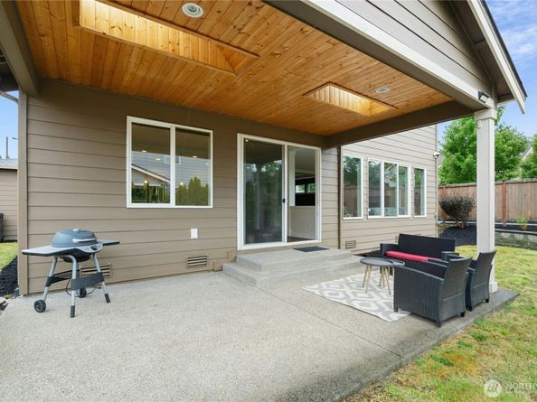 15013 126th Avenue NE, Woodinville WA 98072