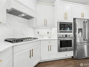 15013 126th Avenue NE, Woodinville WA 98072