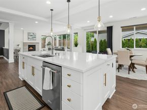 15013 126th Avenue NE, Woodinville WA 98072