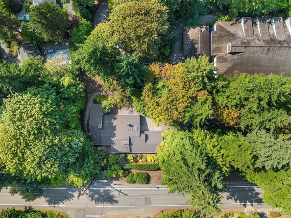 7775 Shore Lane, Mercer Island WA 98040