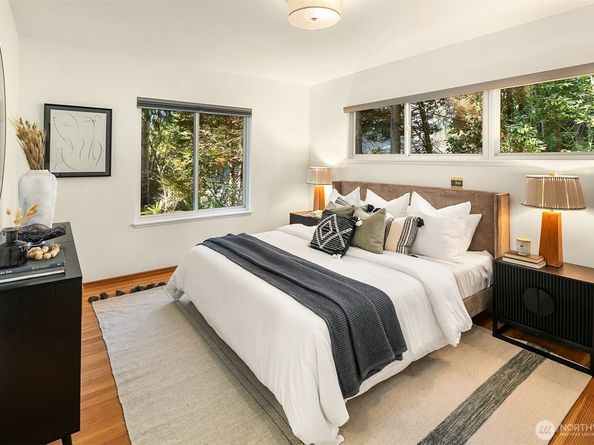 4240 W Cramer Street, Seattle WA 98199