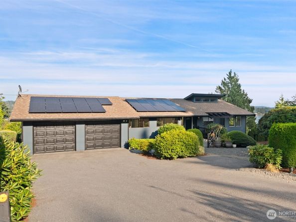 3620 NE Bahia Vista, Bremerton WA 98310