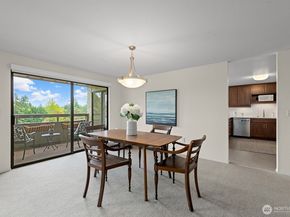 6714 Park Point Way NE, Seattle WA 98115