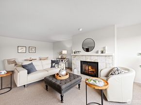 6714 Park Point Way NE, Seattle WA 98115