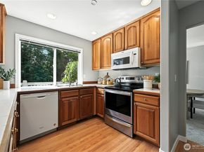 12604 SE 228th Court, Kent WA 98031