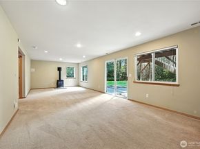 12604 SE 228th Court, Kent WA 98031