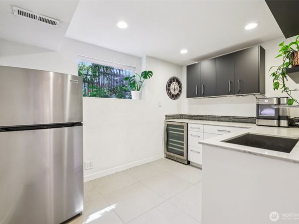 8100 8th Avenue SW, Seattle WA 98106