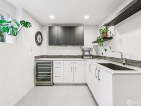 8100 8th Avenue SW, Seattle WA 98106