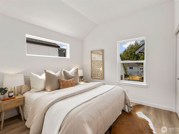 820 S Sullivan Street, Seattle WA 98108