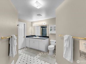 6907 184th Street SE, Snohomish WA 98296