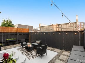 10232 17th Avenue SW, Seattle WA 98146
