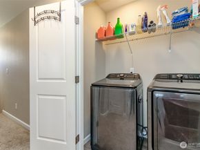 106 McNeal Avenue, Bremerton WA 98312