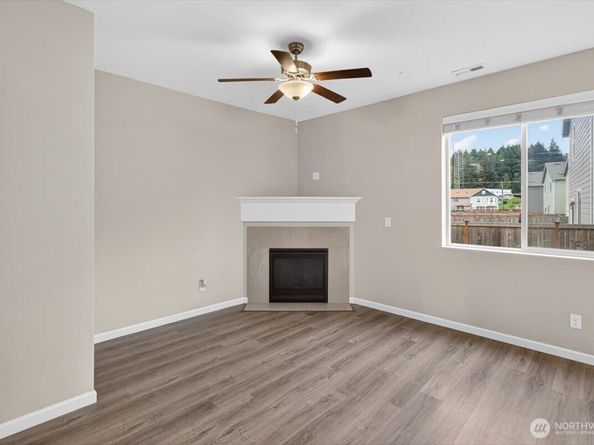 106 McNeal Avenue, Bremerton WA 98312