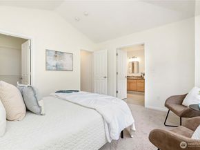 9135 161st Place NE, Redmond WA 98052