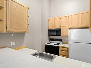 1910 W Casino Road 232, Everett WA 98204