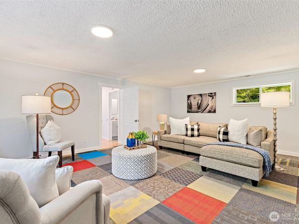 3604 199th Place SW, Lynnwood WA 98036