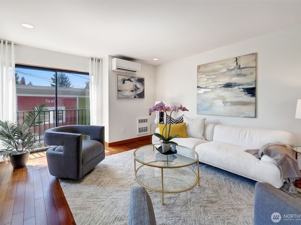 2425 N 75th Street, Seattle WA 98103