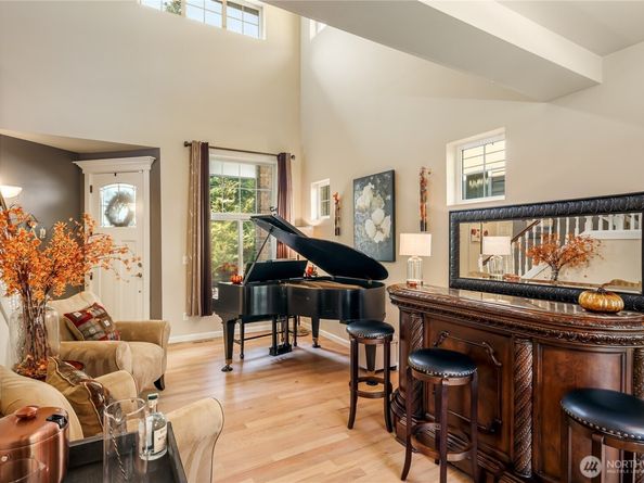 19031 Waxen Road, Bothell WA 98012
